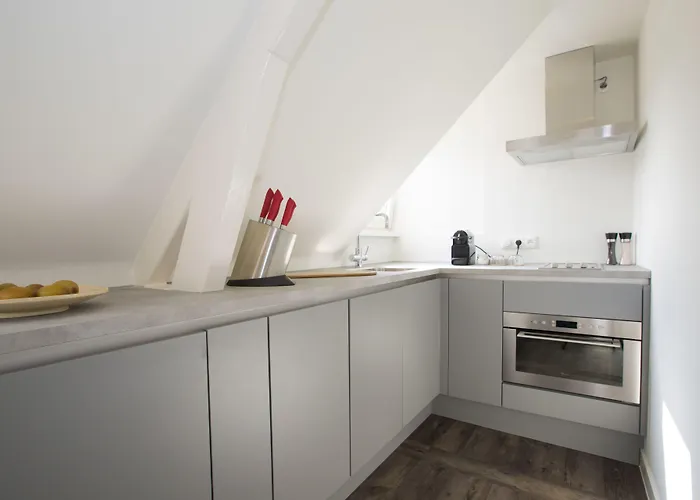 De With Studio's Apartment *