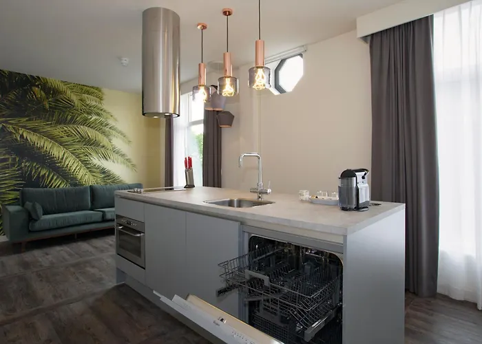 De With Studio's Apartment *