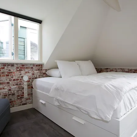 Appartement De With Studio's *