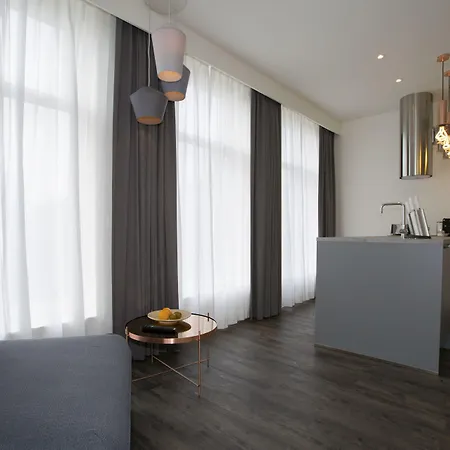 Appartement De With Studio's *