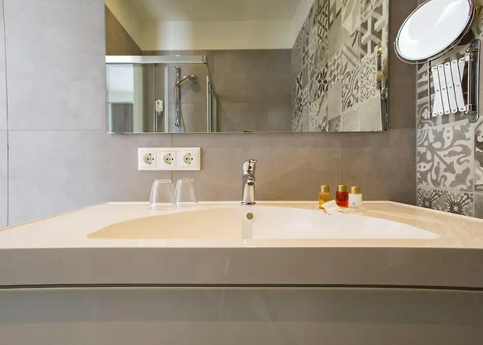 De With Studio's Daire *